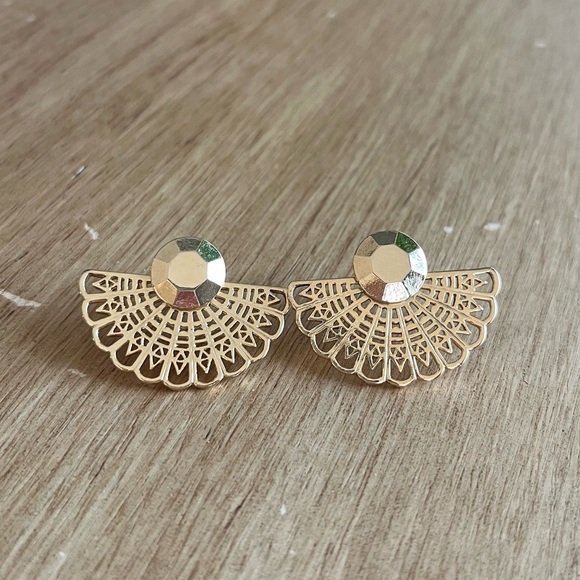 Ever Eden rosace earrings by Michelle Phan - Picture 1 of 6